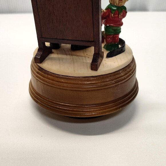 House Of Lloyd "A Tight Fit" Santa Collectible Wind-Up Music Deck The Halls 1991 - Picture 11 of 13